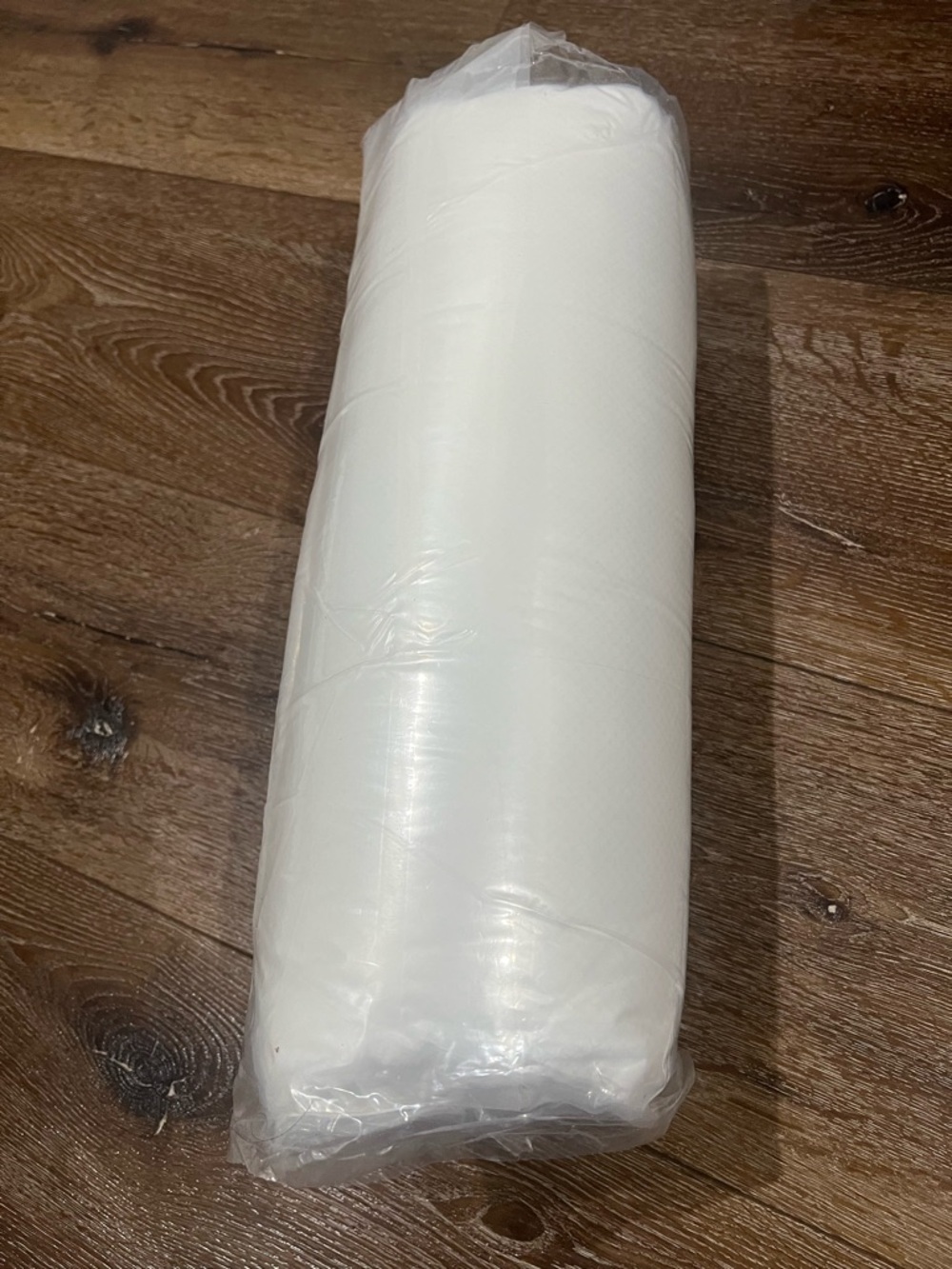 NWT Nuzzle zero gravity support pillow White / standard - Picture 5 of 6
